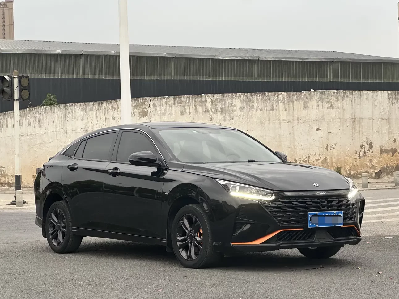 Dongfeng Yixuan