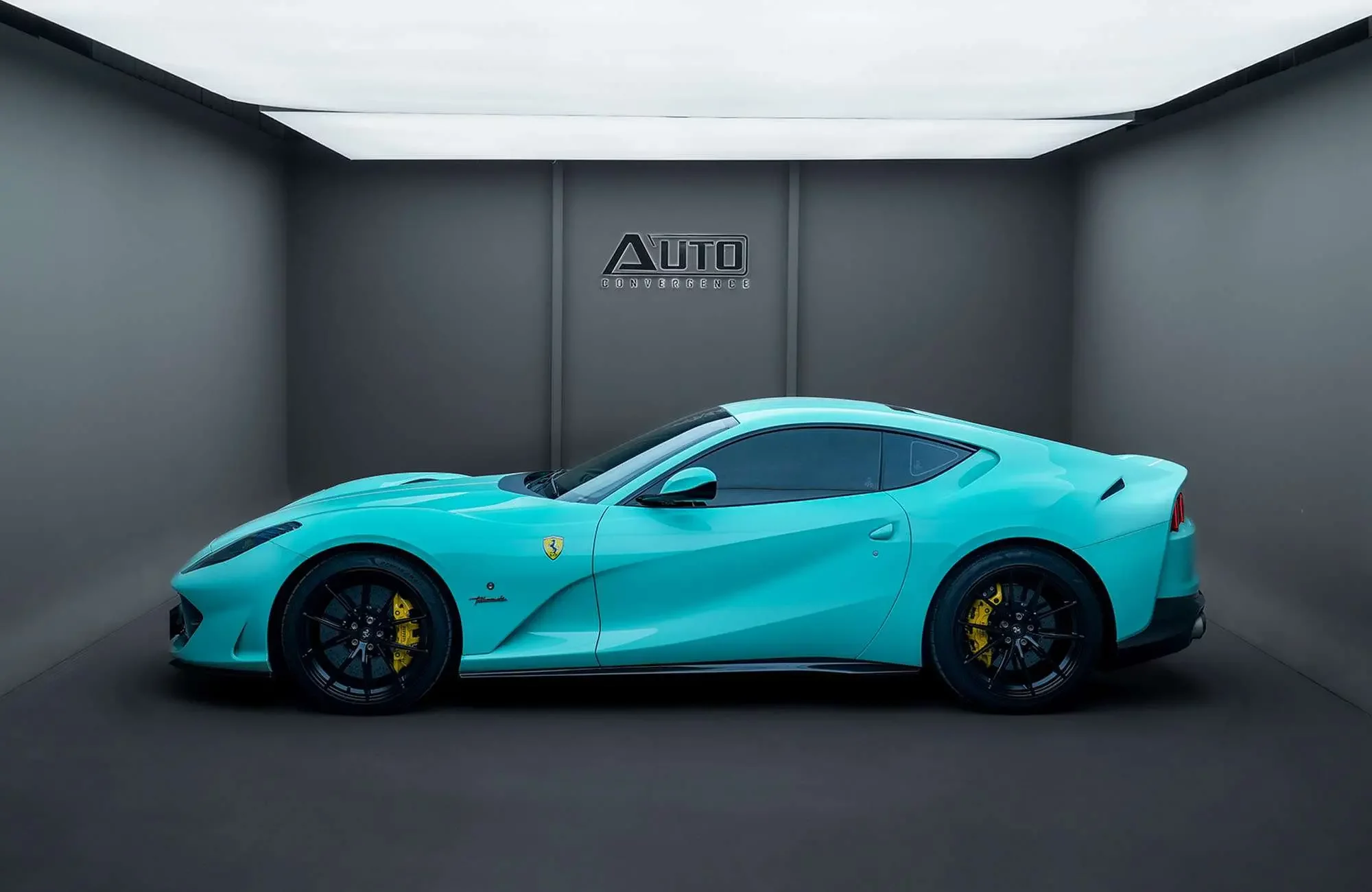 Ferrari 812