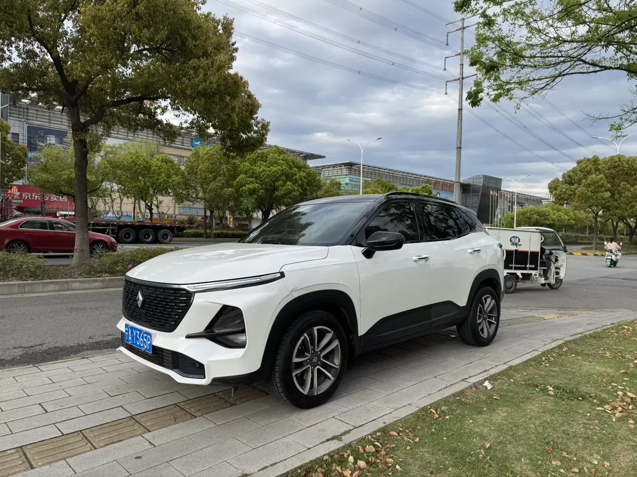 Baojun RS-3  из Китая