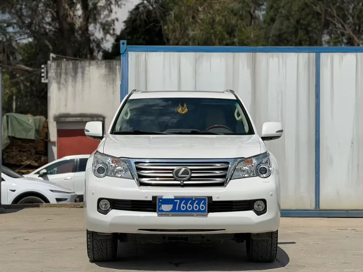 Lexus GX