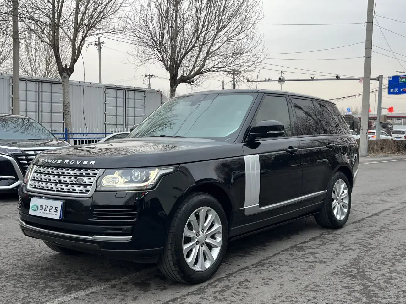 Land Rover range rover