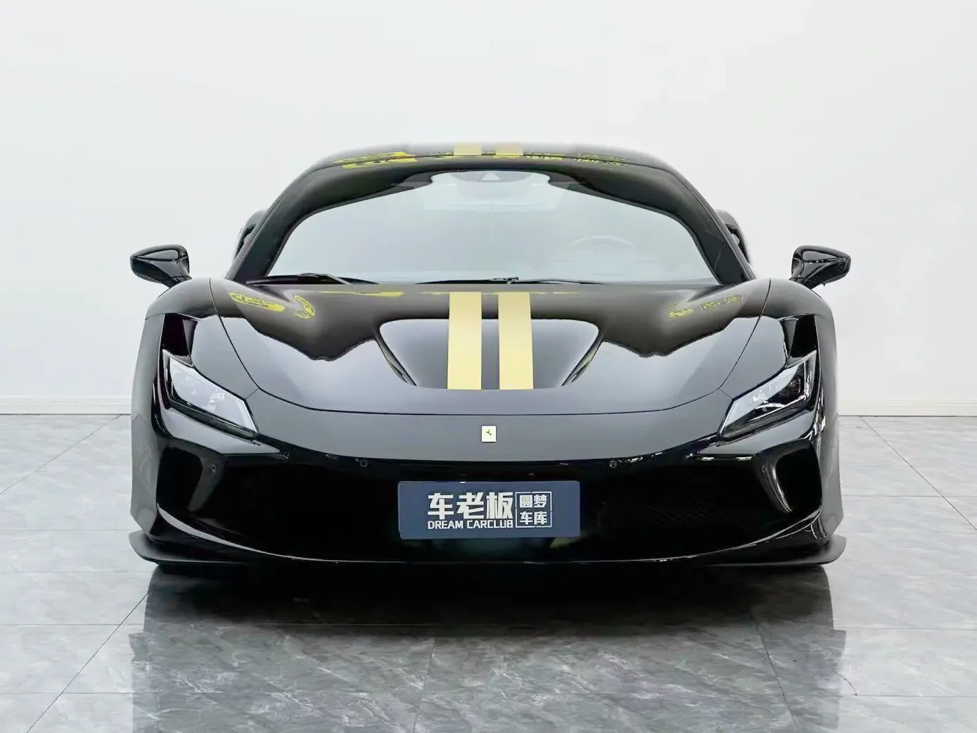 Ferrari F8
