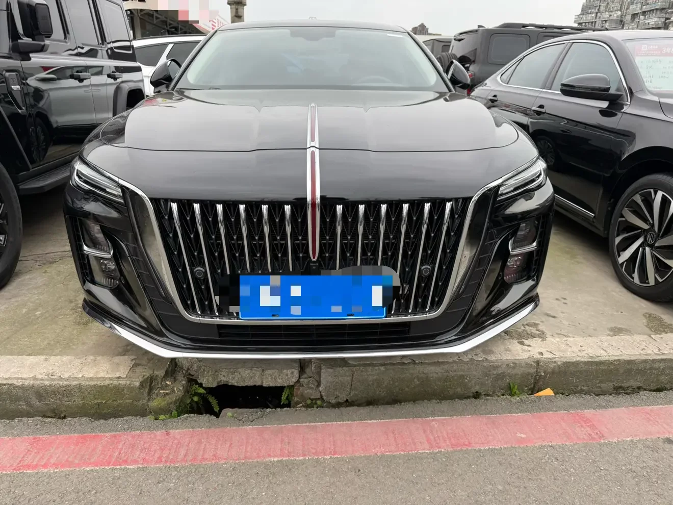 Hongqi H5