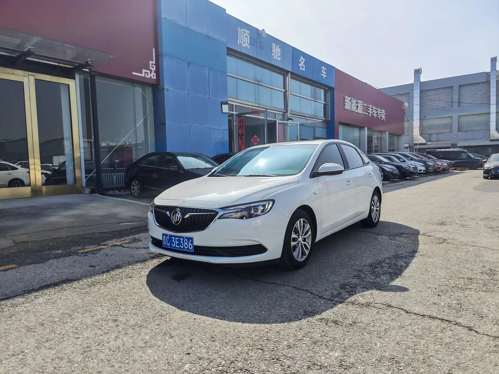 Buick Yinglang