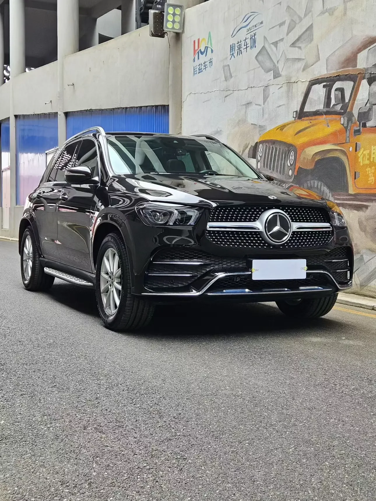 Mercedes-Benz GLE (Imported)