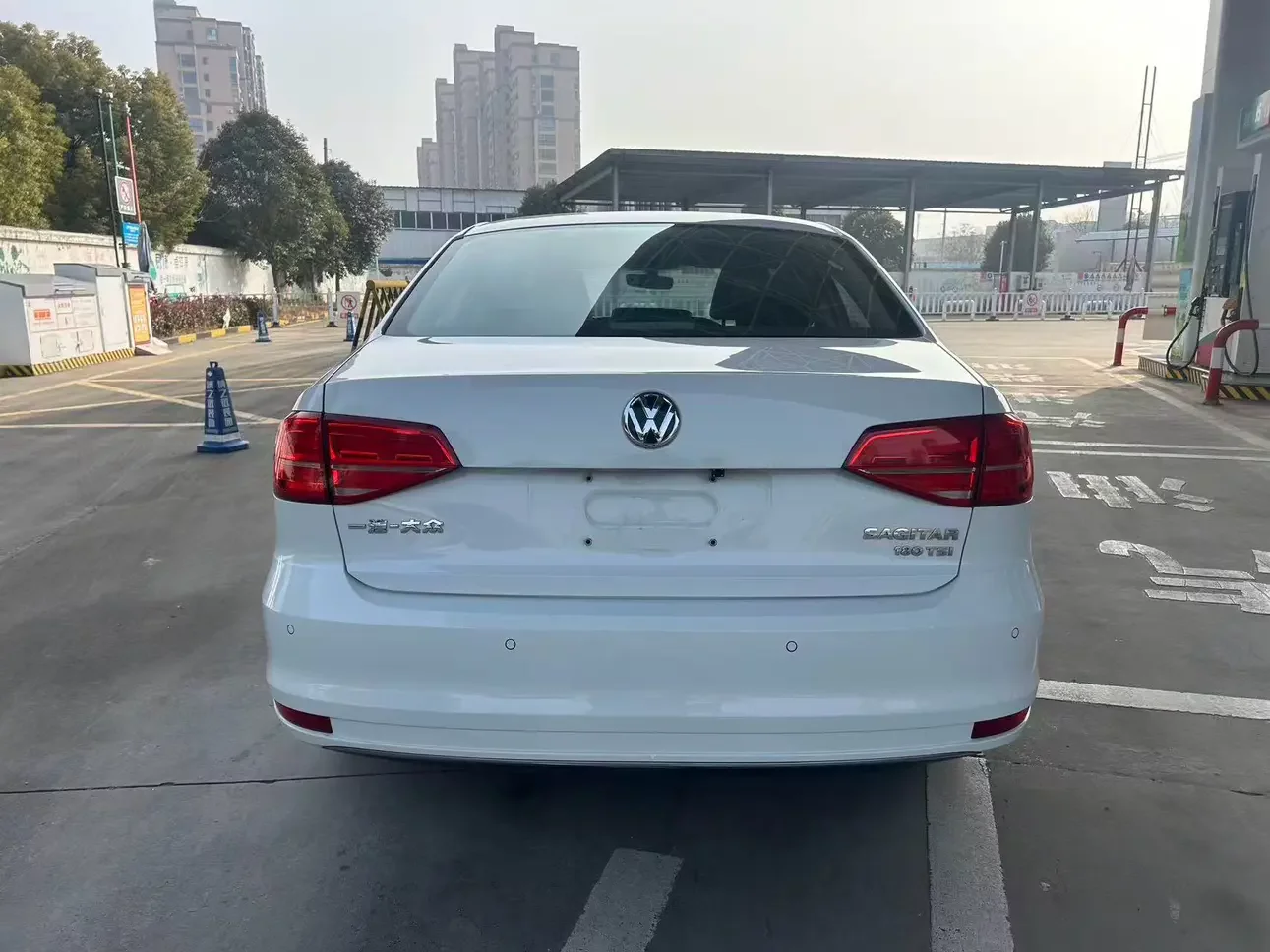 Volkswagen Sagitar