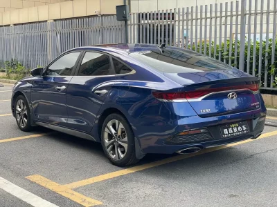 Hyundai Lafesta