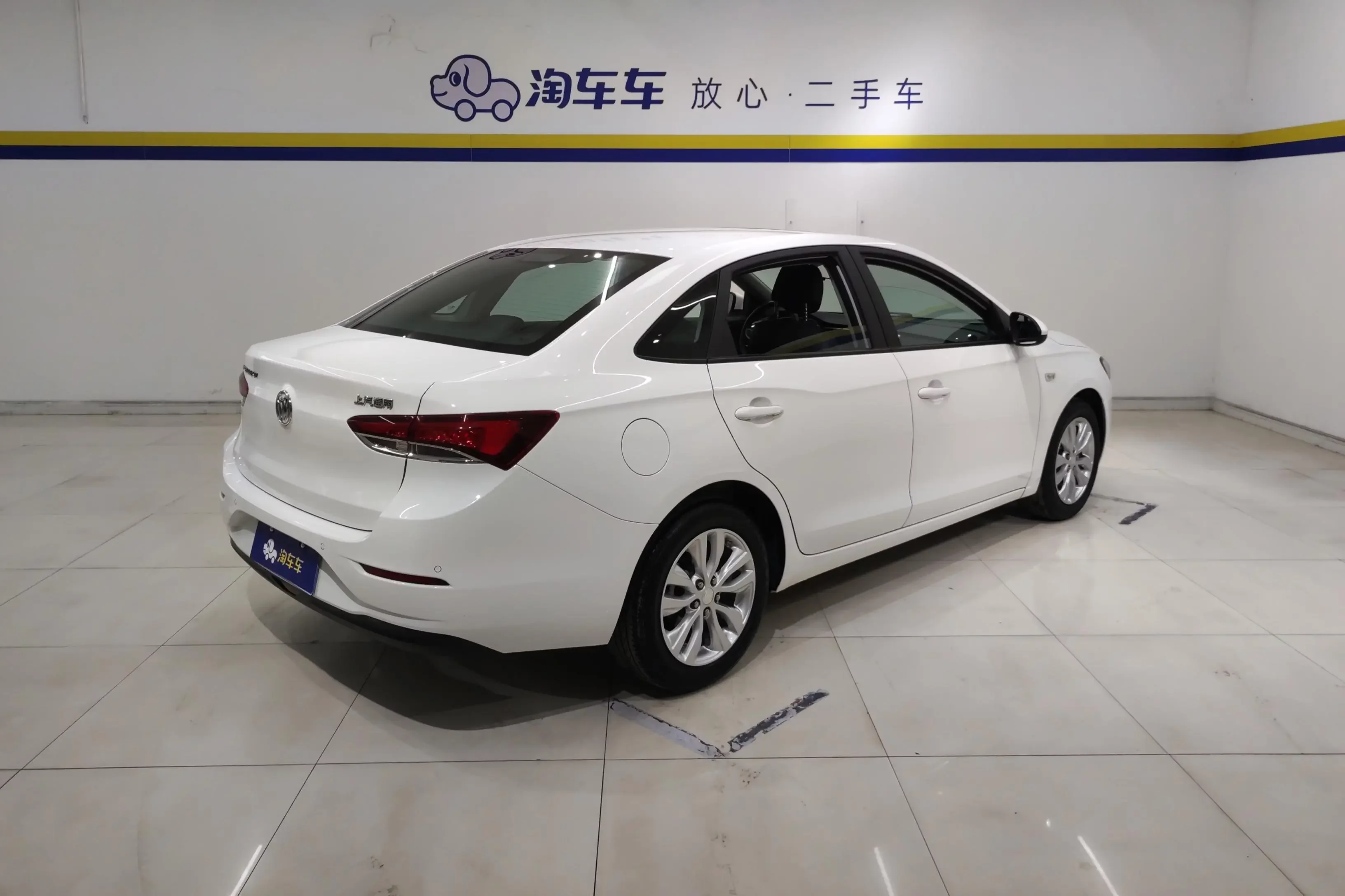Buick Yinglang