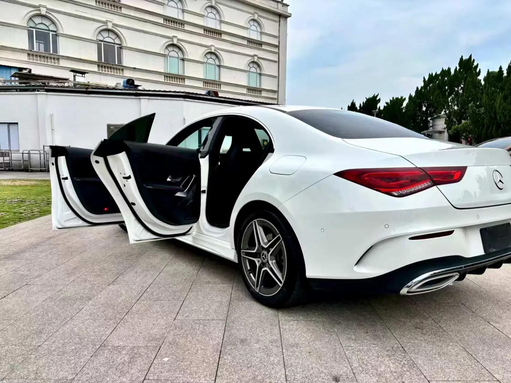 Mercedes-Benz CLA (Imported)