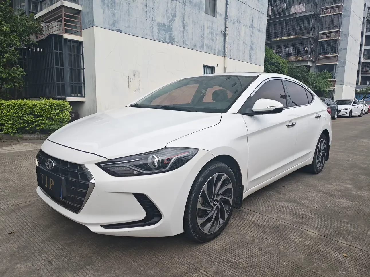 Hyundai lead