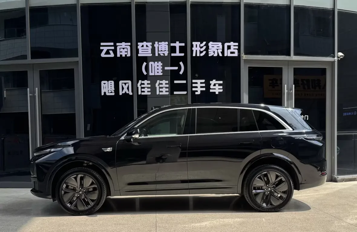 Lixiang L7