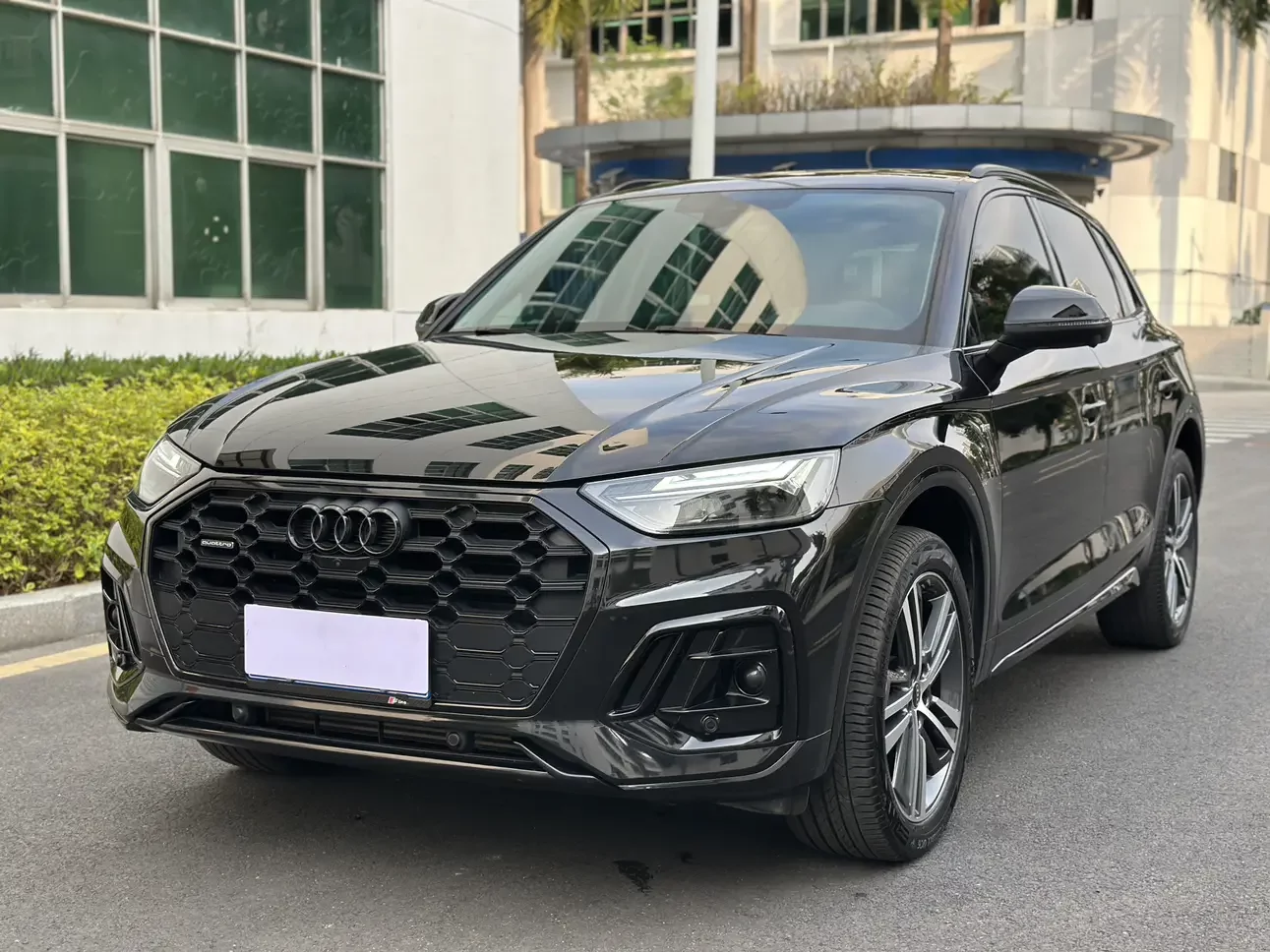 Audi Q5L Sportback