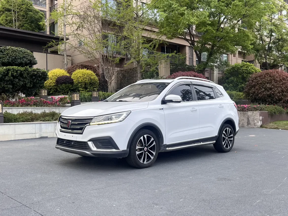 Roewe RX3