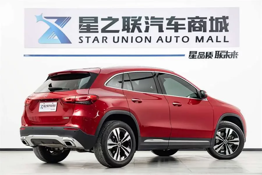 Mercedes-Benz GLA