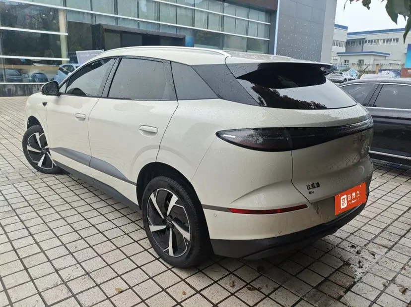 BYD Sea Lion 06EV