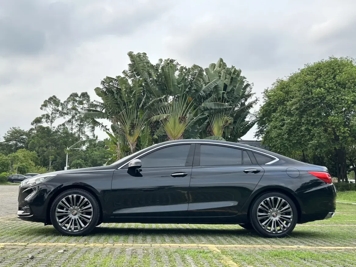 Hongqi H5 classic
