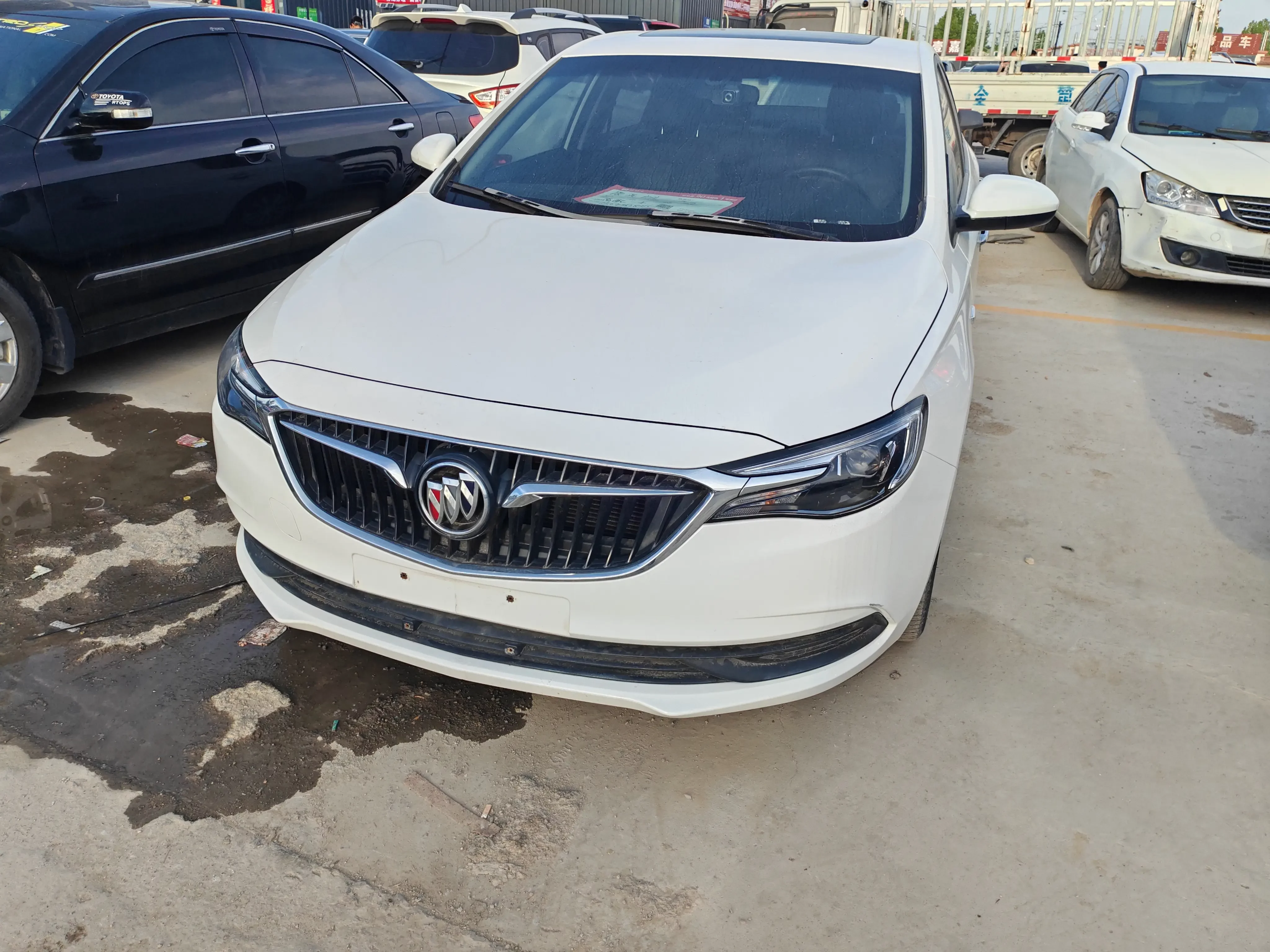 Buick Yinglang