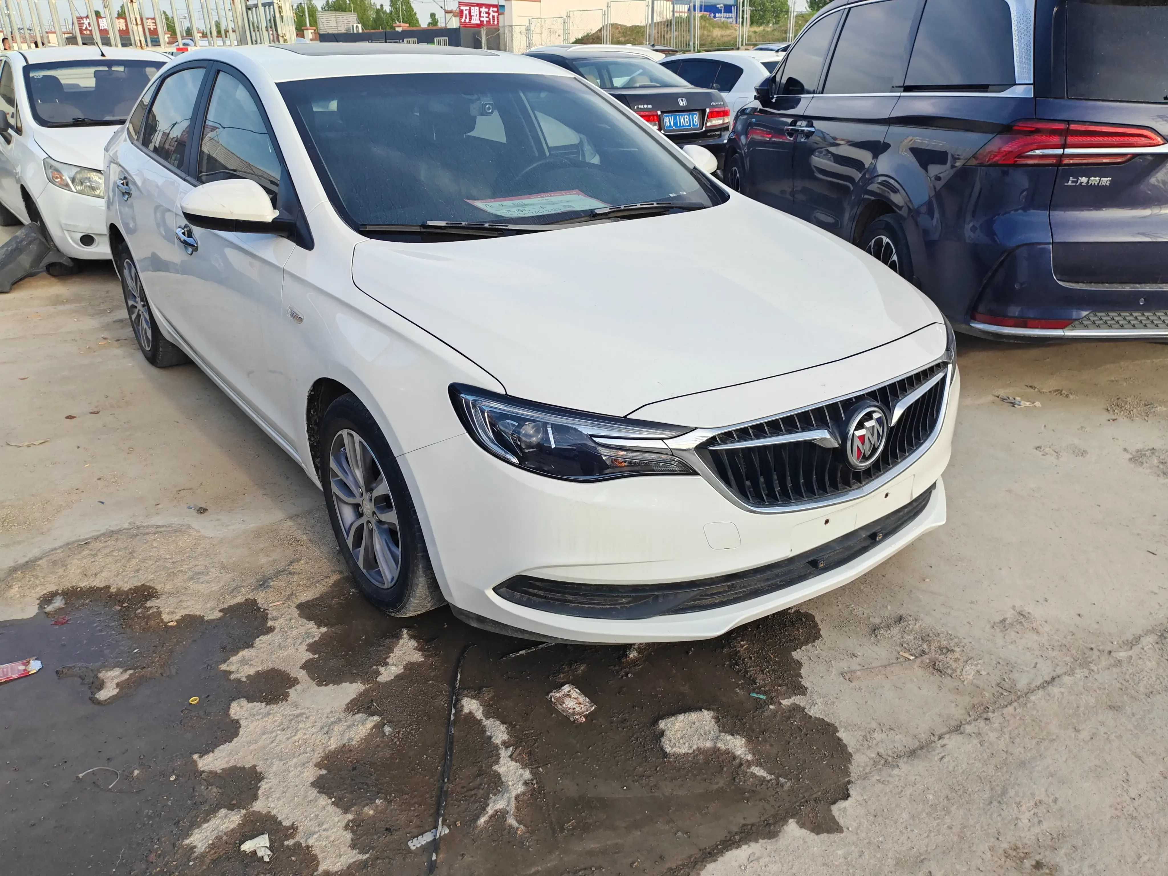 Buick Yinglang