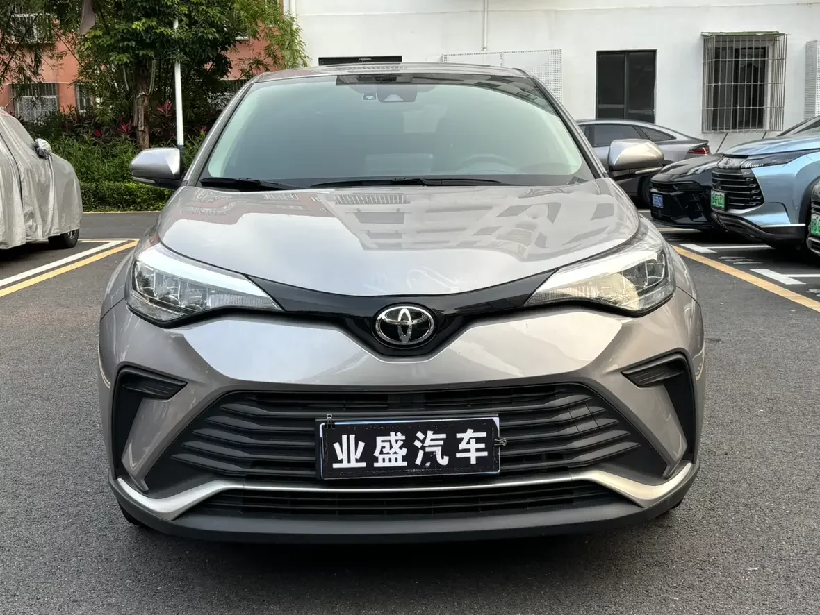 Toyota C-HR Hybrid