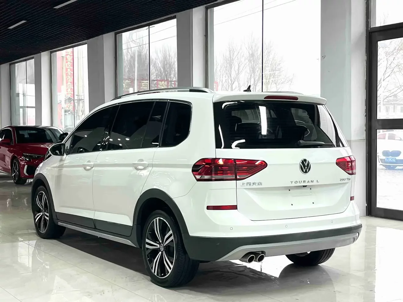 Volkswagen Touran L
