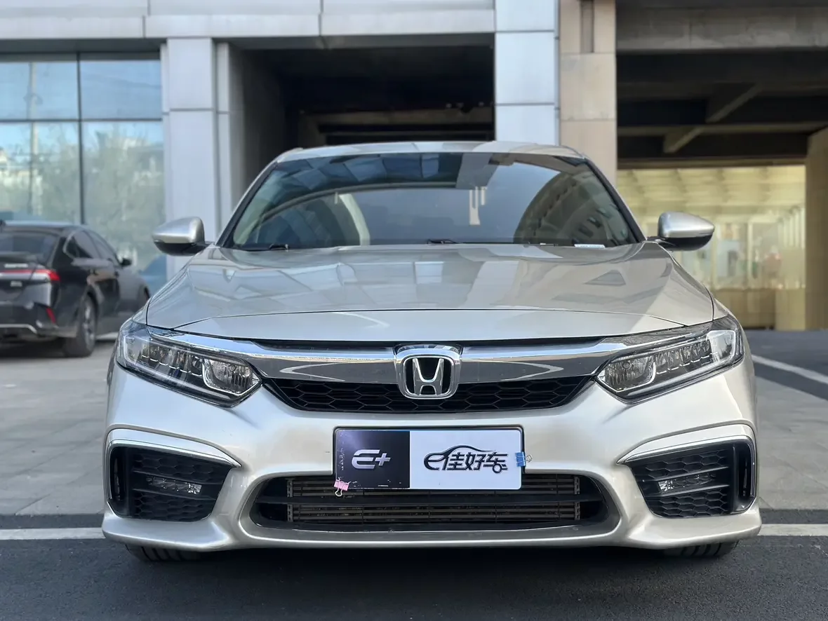 Honda Inspire