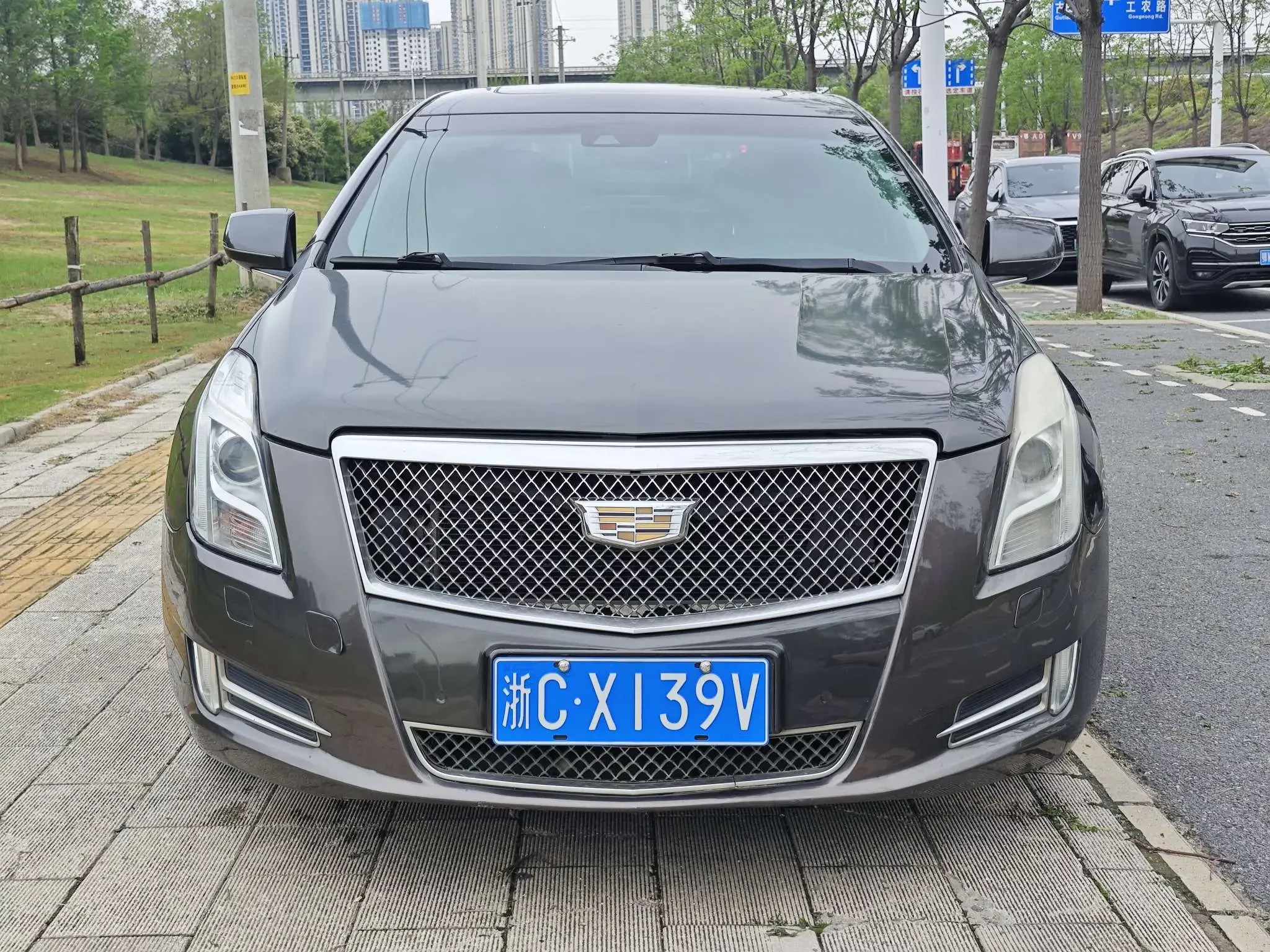 Cadillac XTS