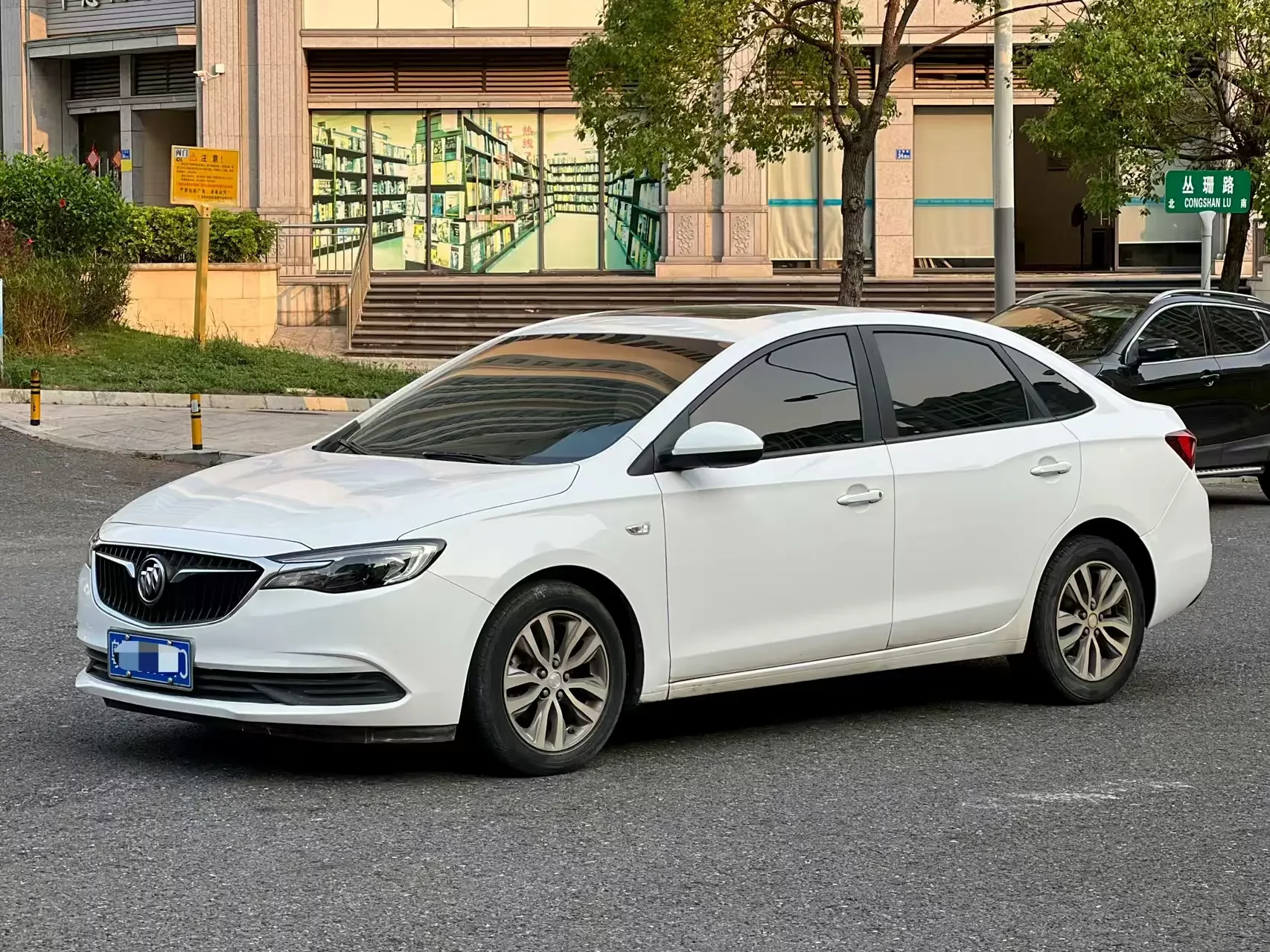 Buick Yinglang