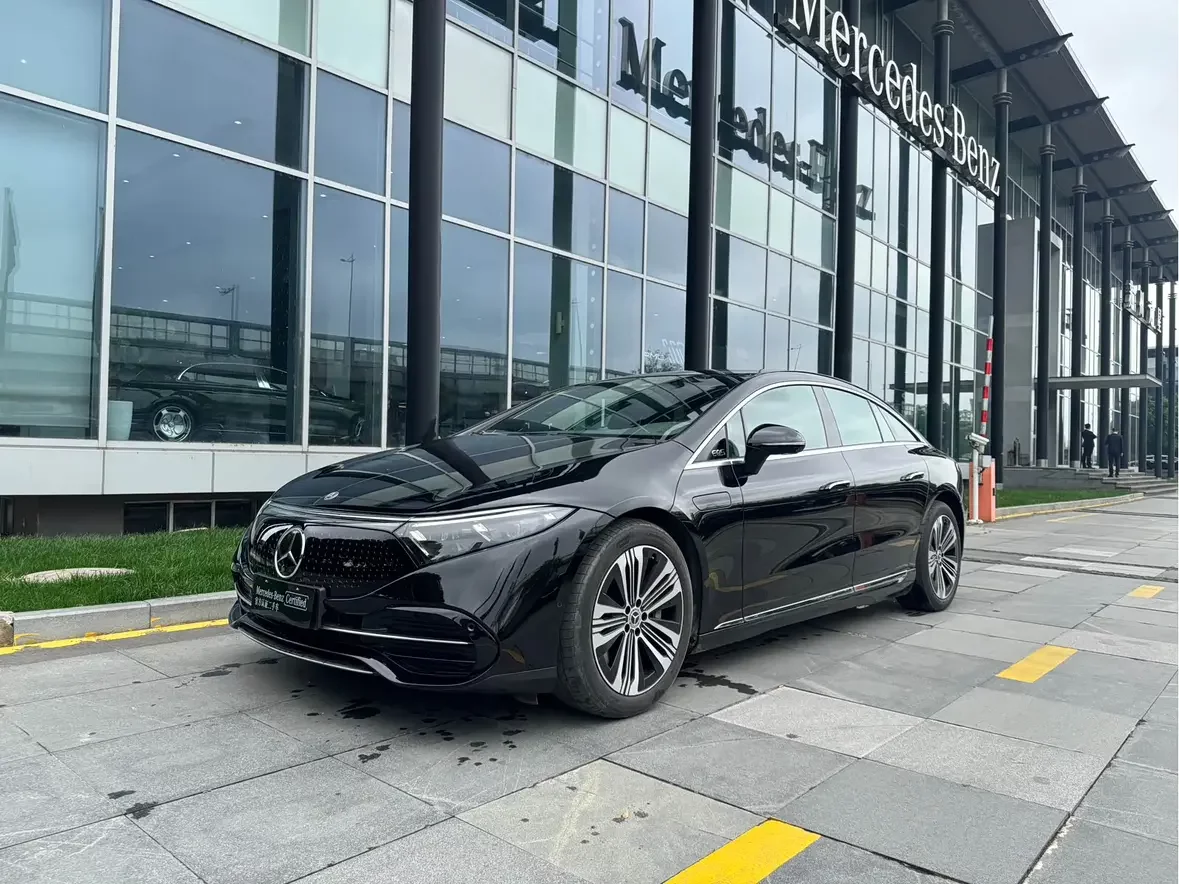 Mercedes-Benz EQS
