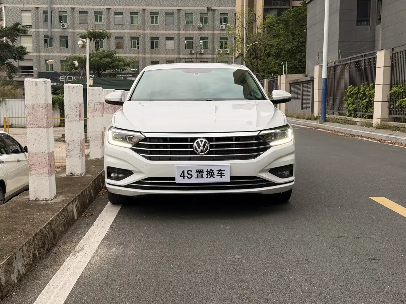 Volkswagen Sagitar