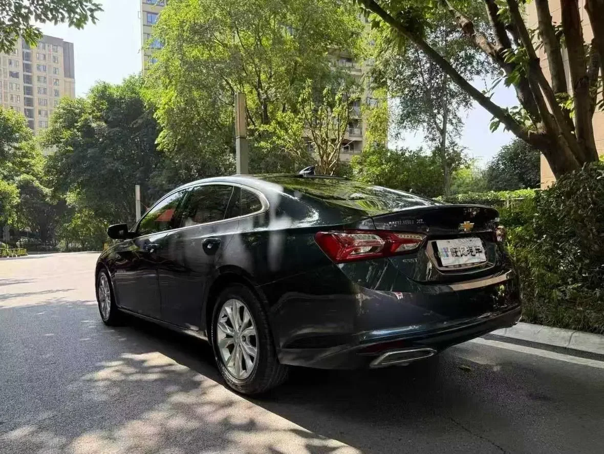 Chevrolet Malibu XL