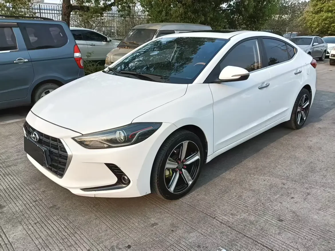 Hyundai lead
