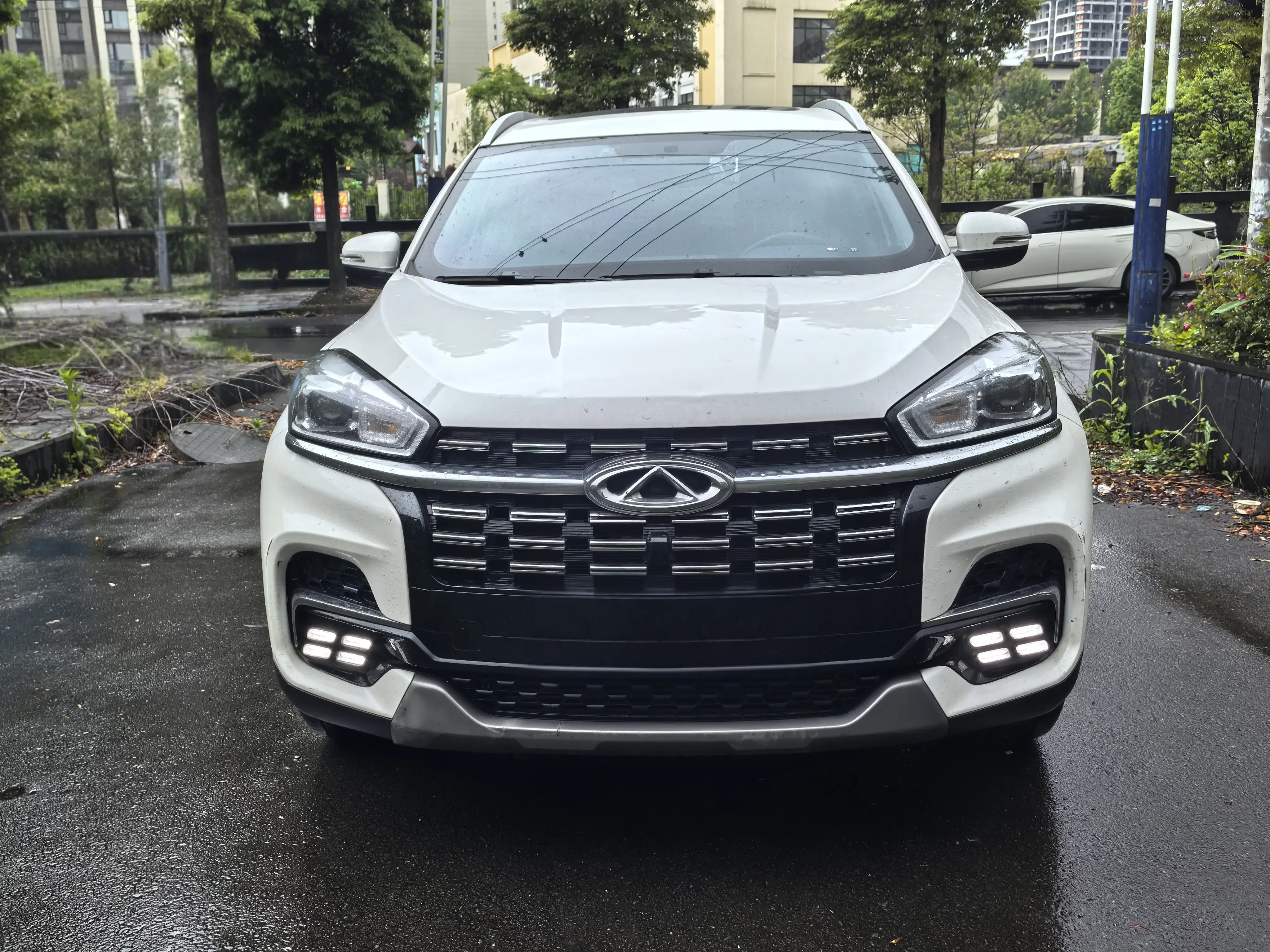 Chery Tiggo 8