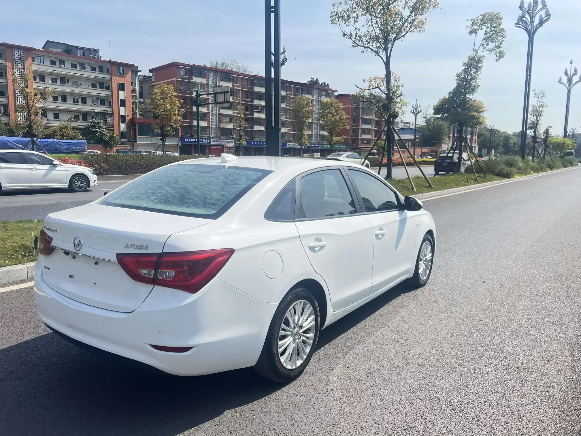 Buick Yinglang