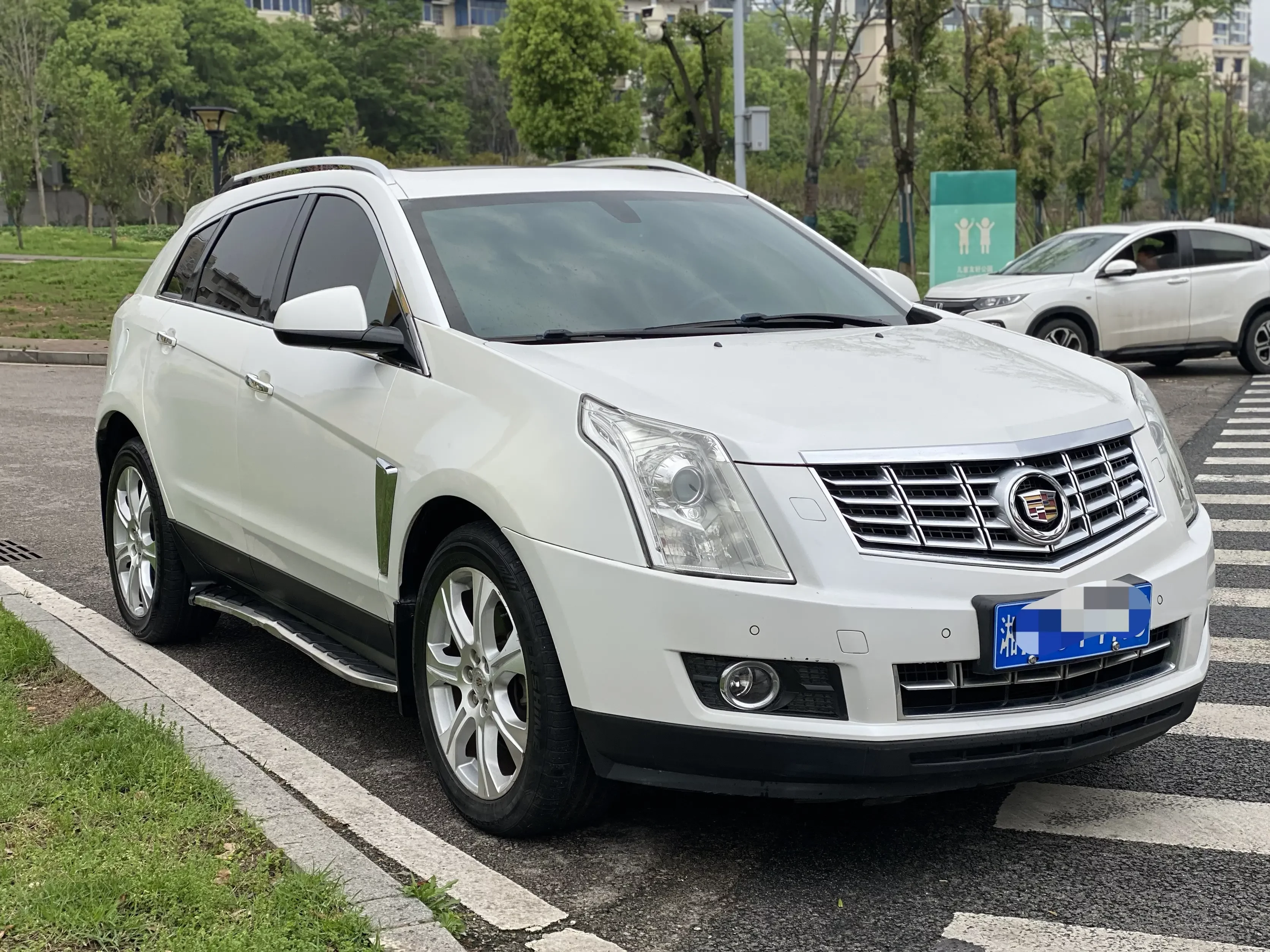 Cadillac SRX