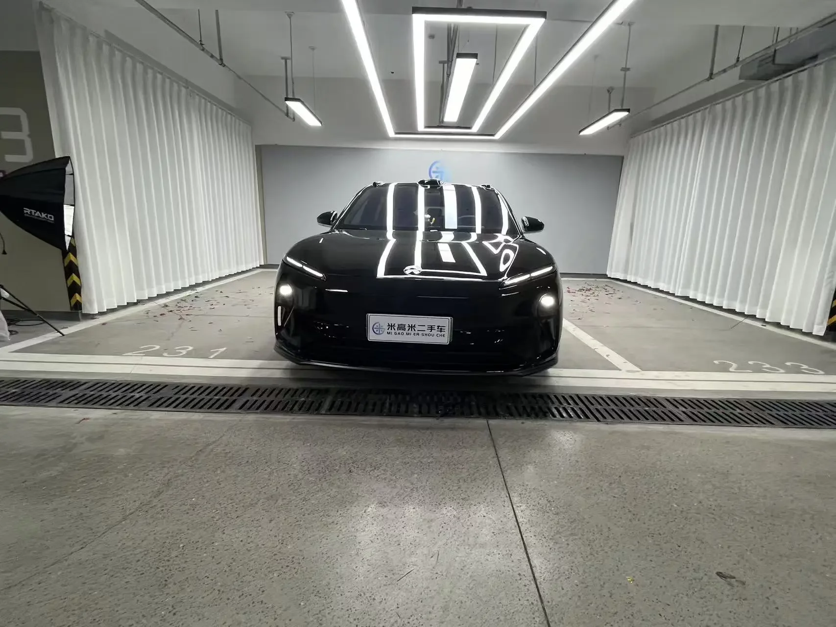 NIO ET5T  из Китая