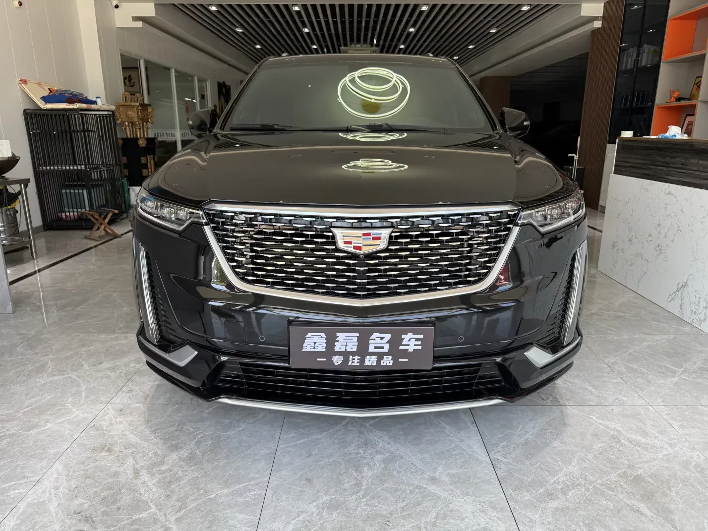 Cadillac XT6