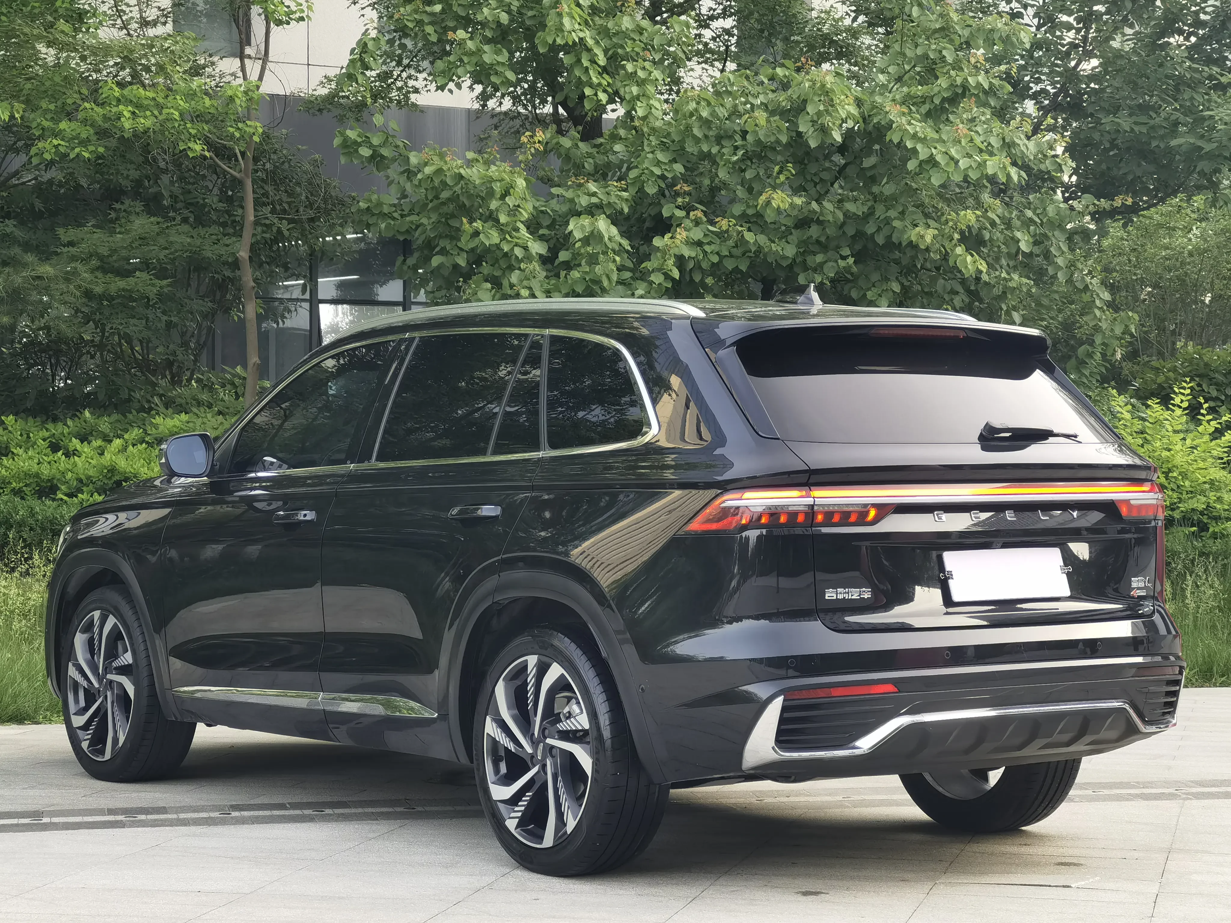 Geely Monjaro