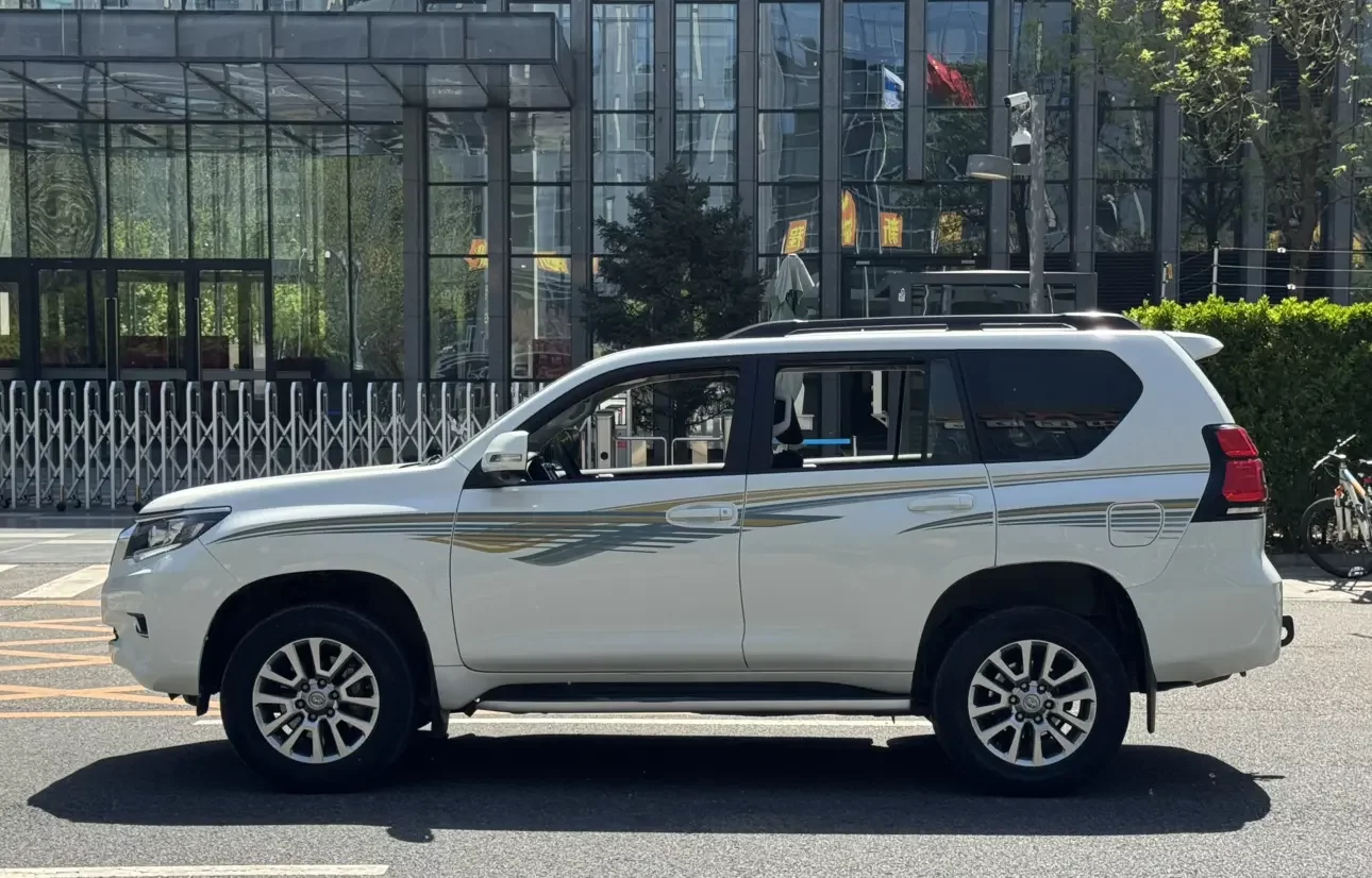 Toyota prado