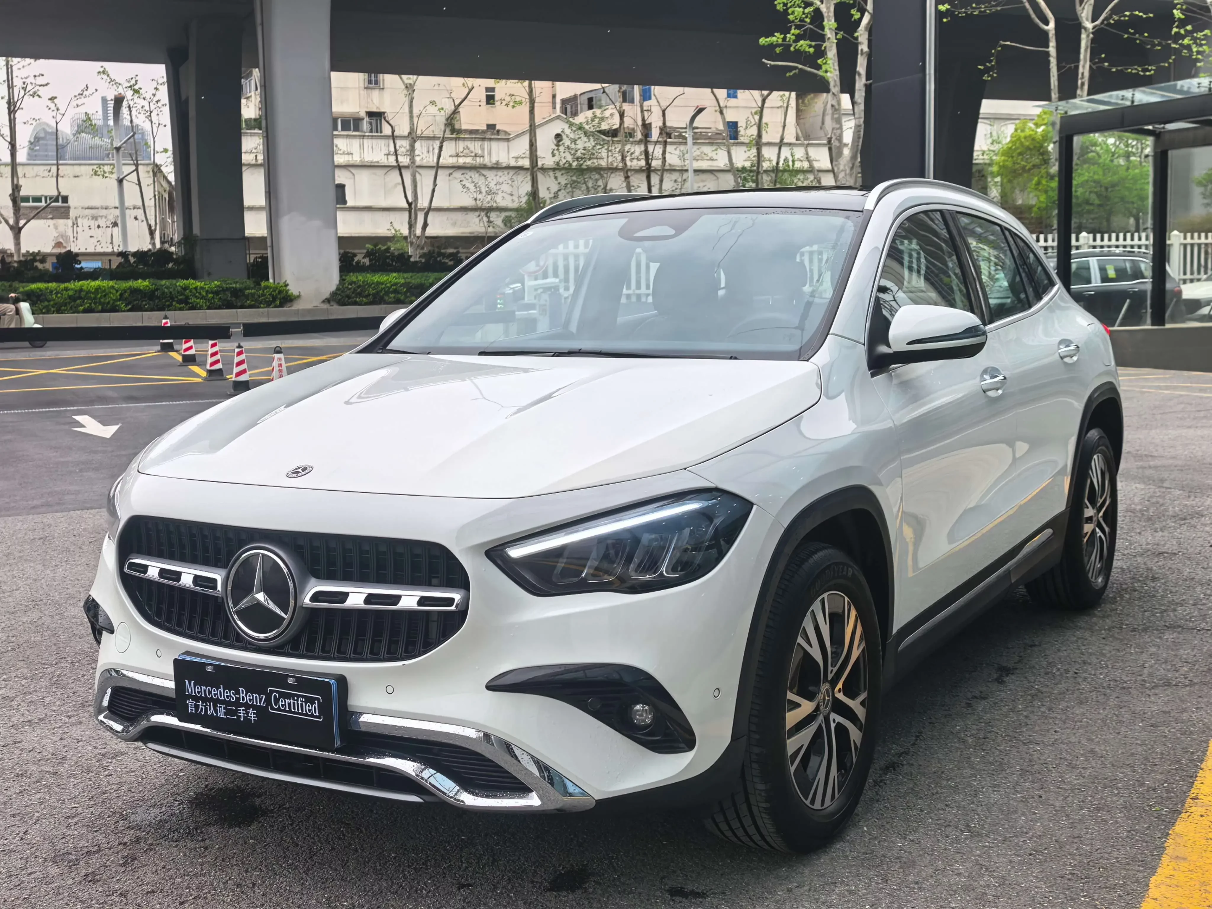Mercedes-Benz GLA