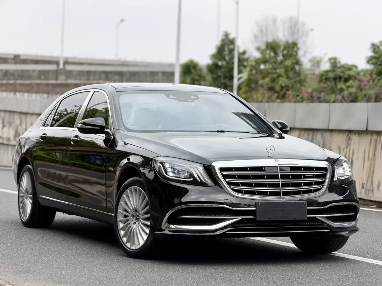 Mercedes-Benz Maybach S-Class
