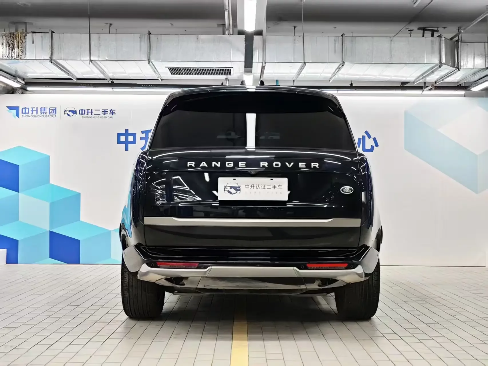 Land Rover range rover