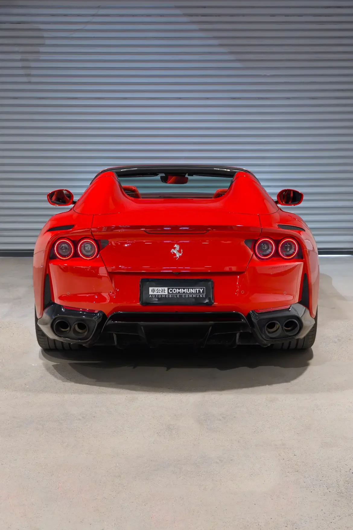 Ferrari 812