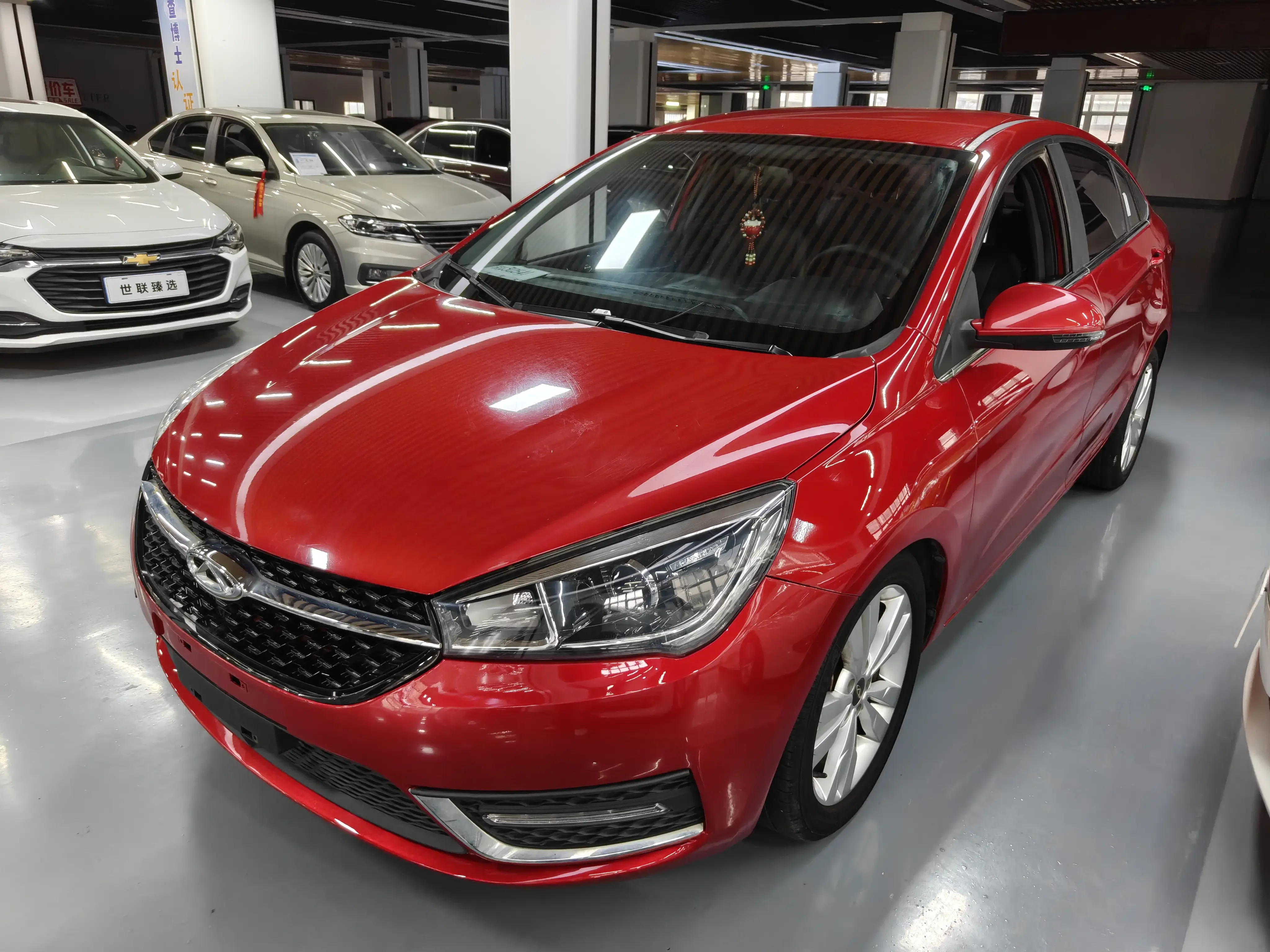 Chery Arrizo 5