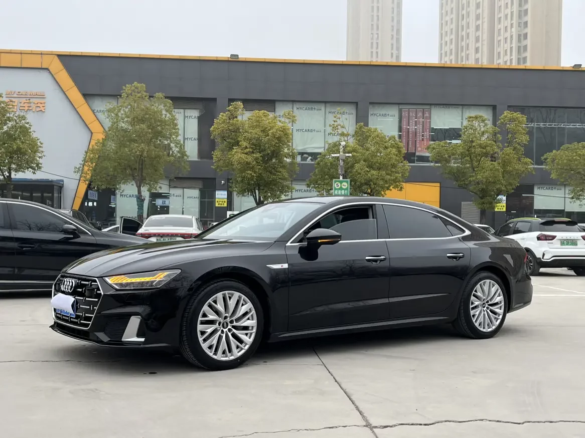 Audi A7L