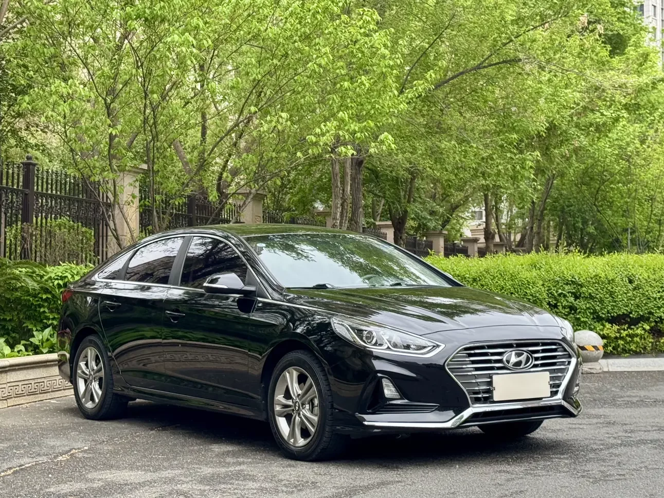 Hyundai sonata nine