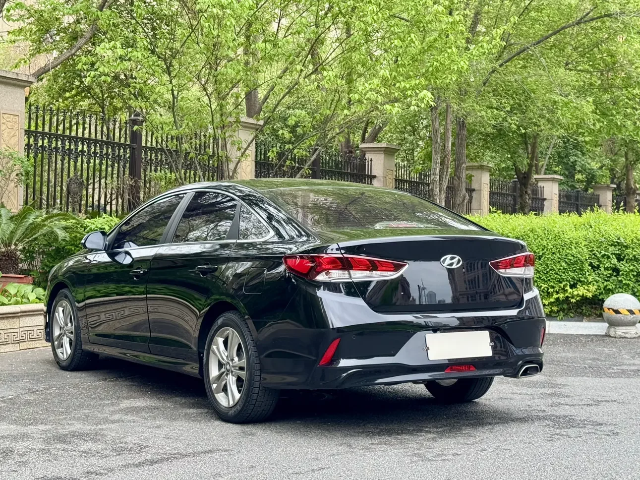 Hyundai sonata nine