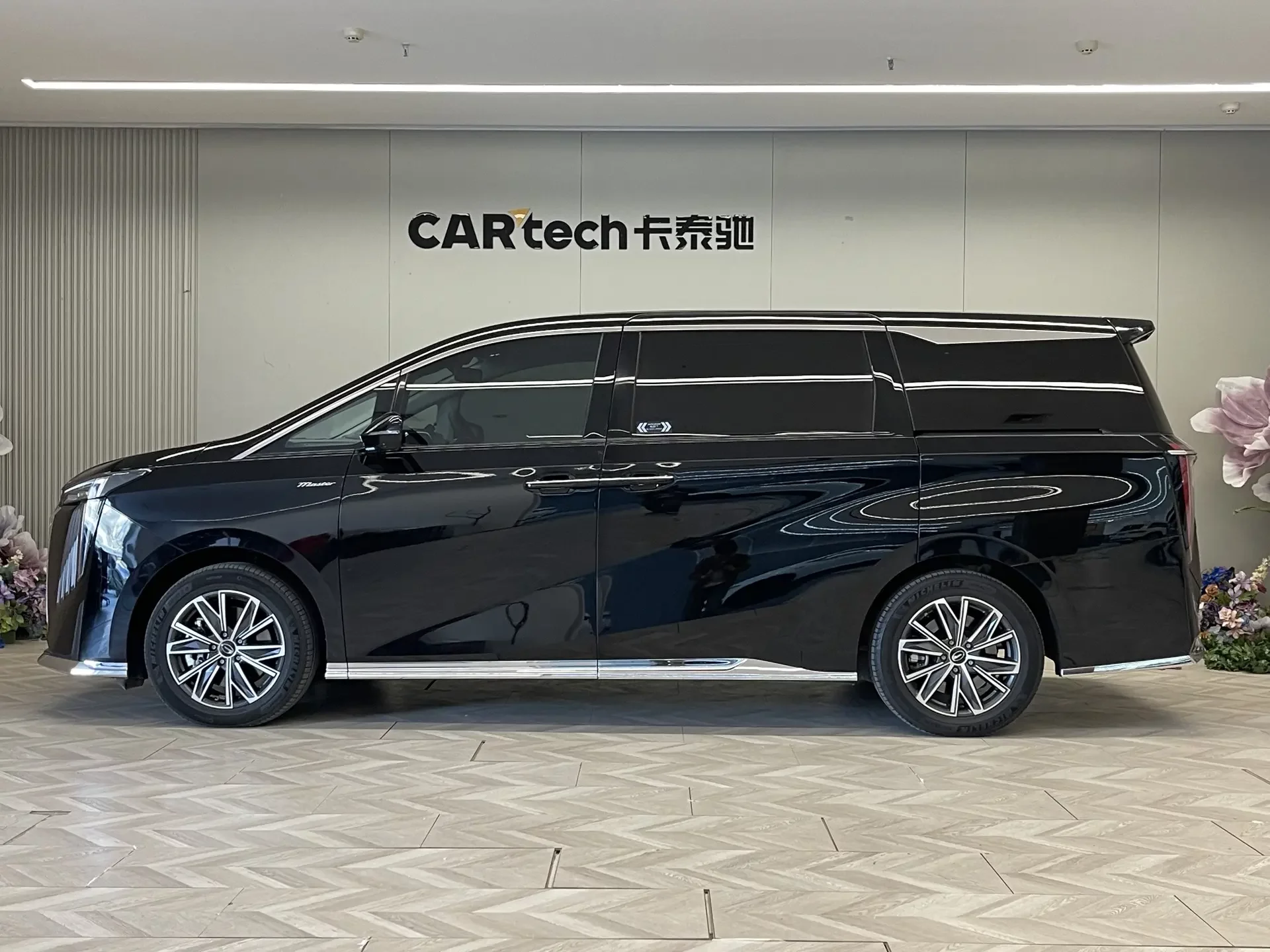 GAC Trumpchi M8