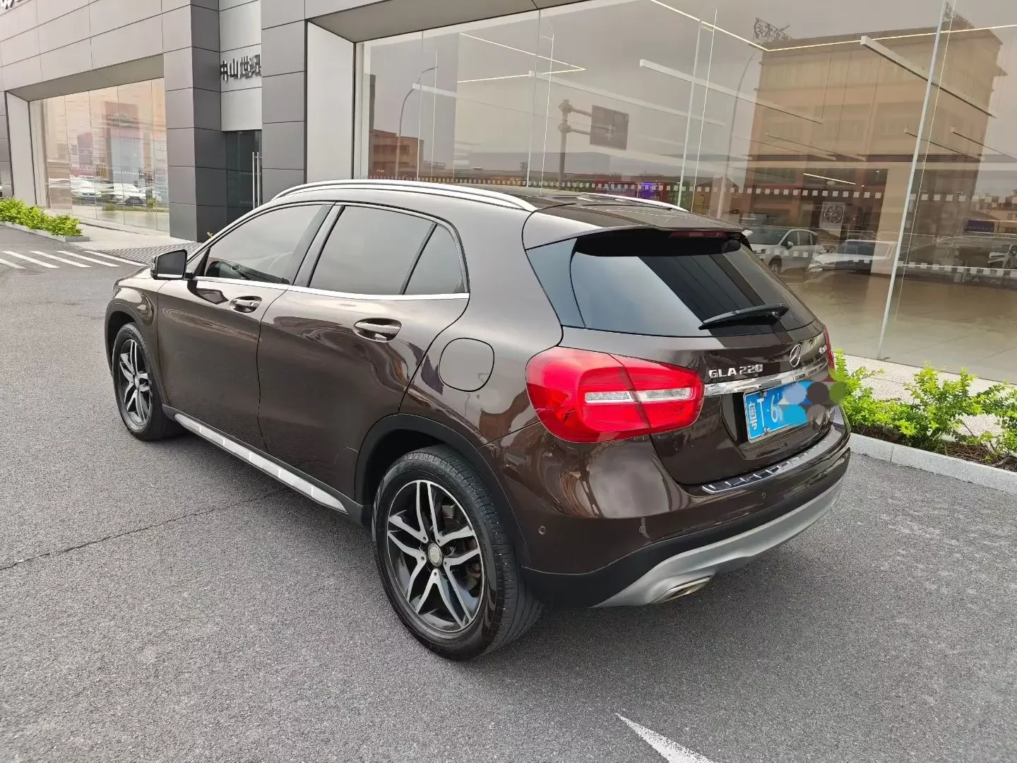 Mercedes-Benz GLA