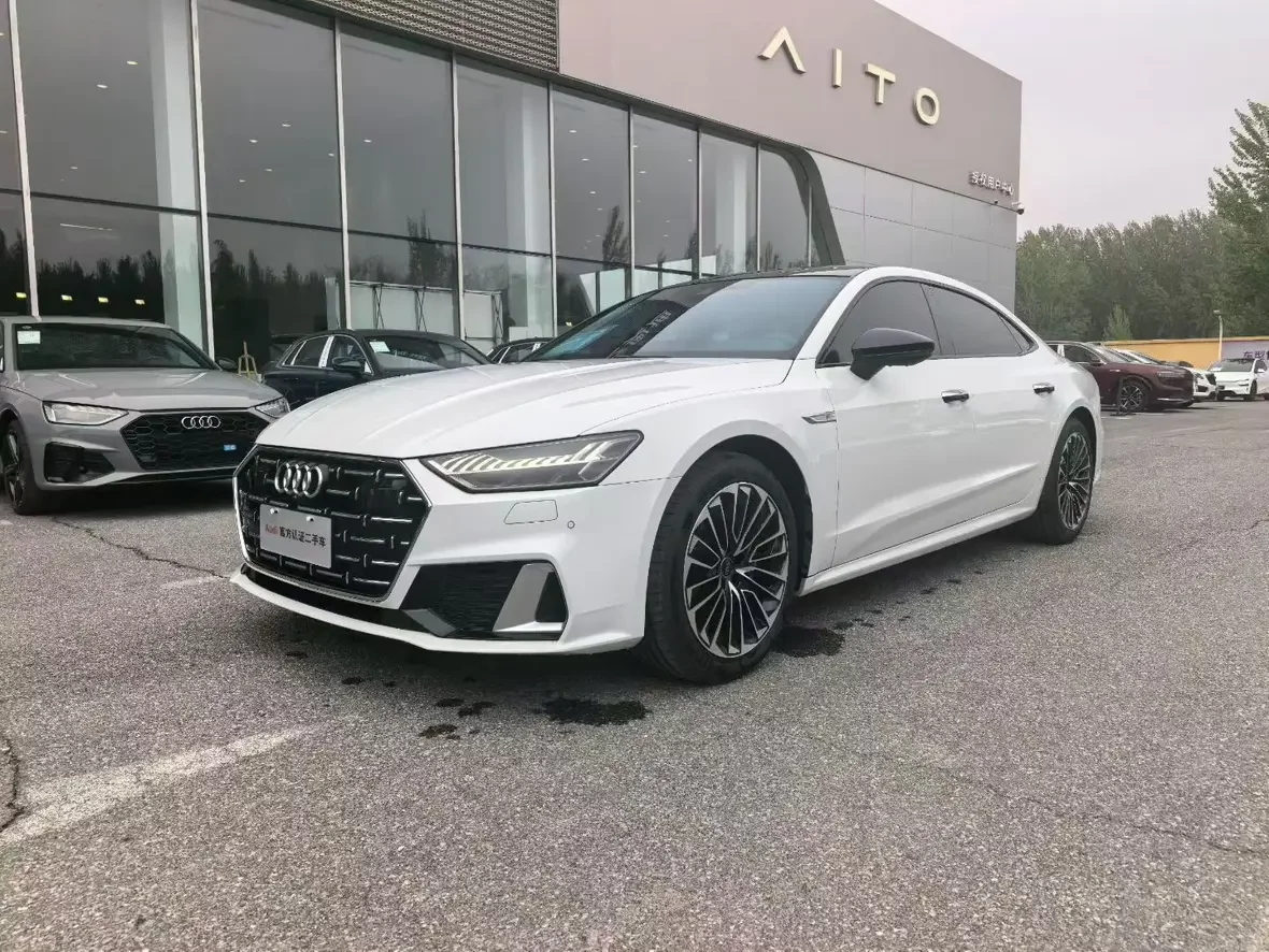 Audi A7L