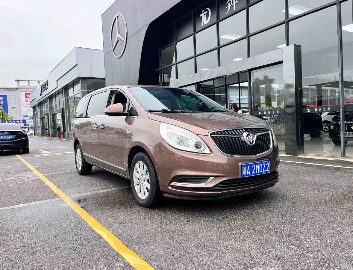 Buick GL8